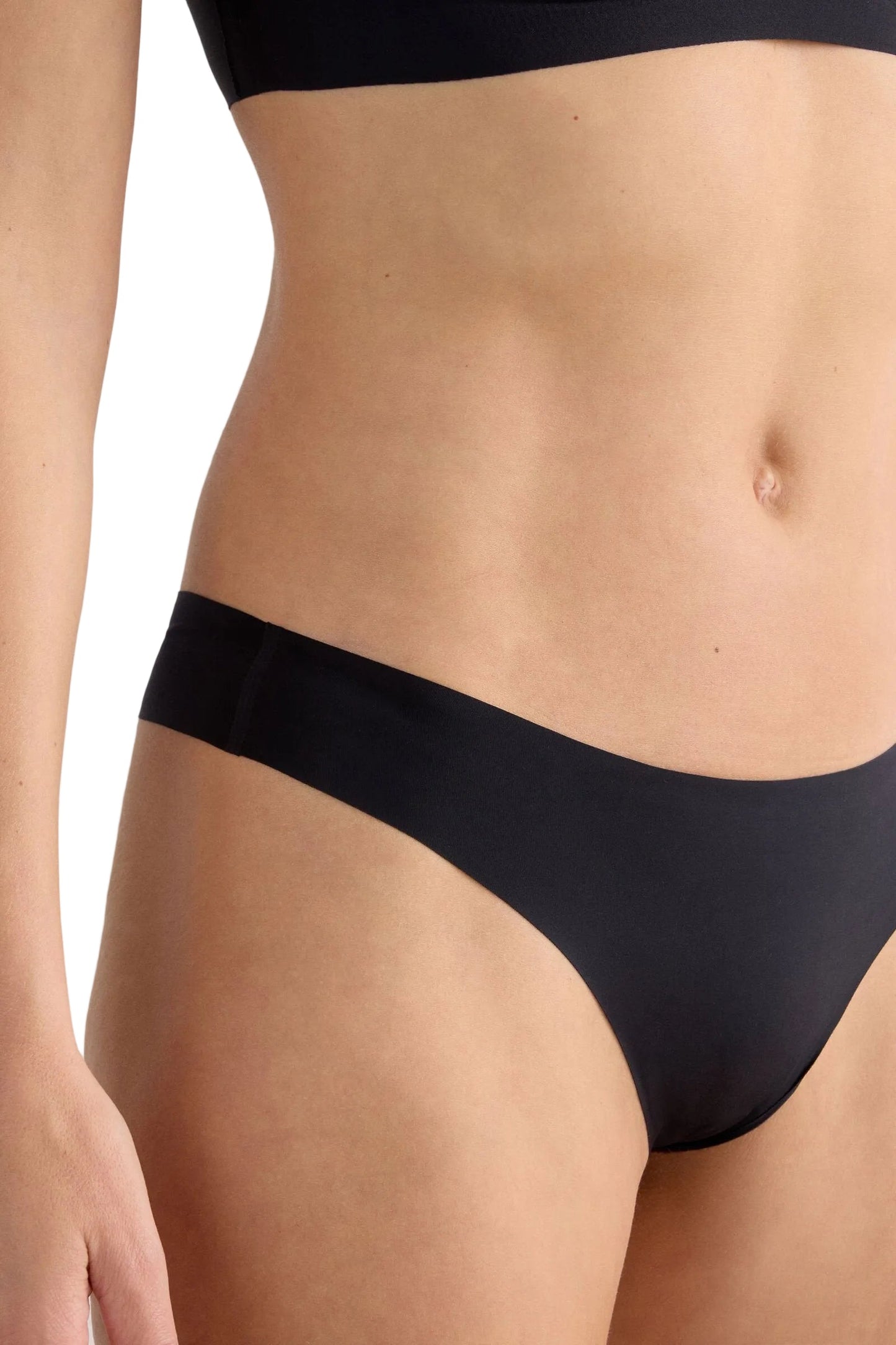 Seamless Women’s Panties – Premium Invisible Comfort | Intima Alure White